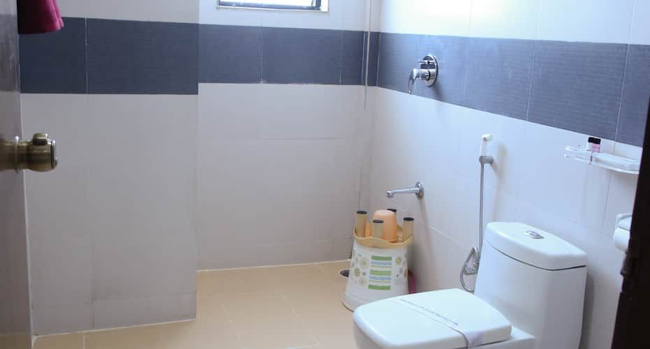undefined Hotel Sarayu 4