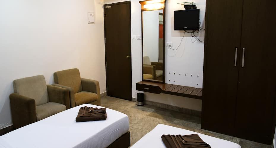undefined Hotel Sarayu 3