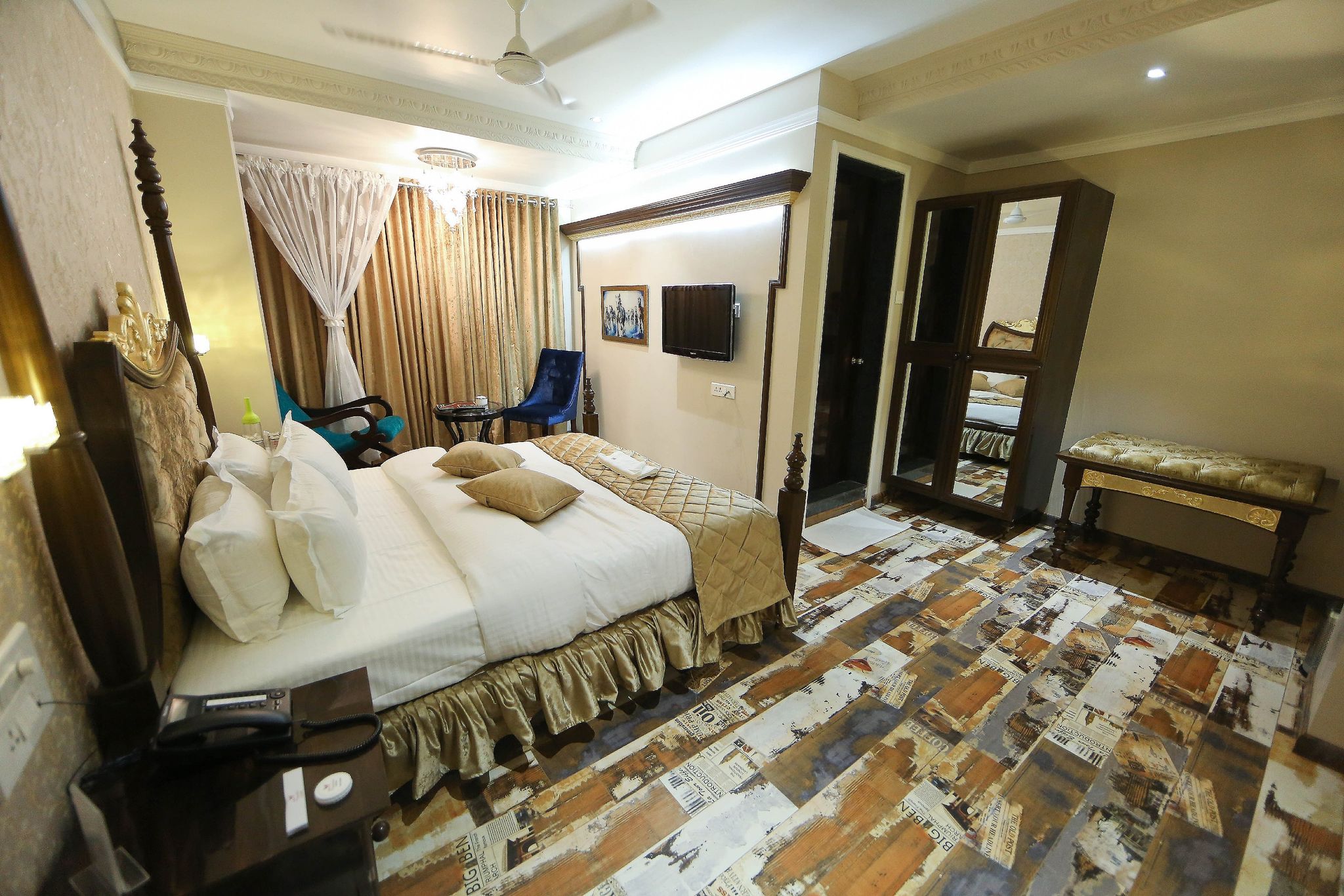 Royal Deluxe Room