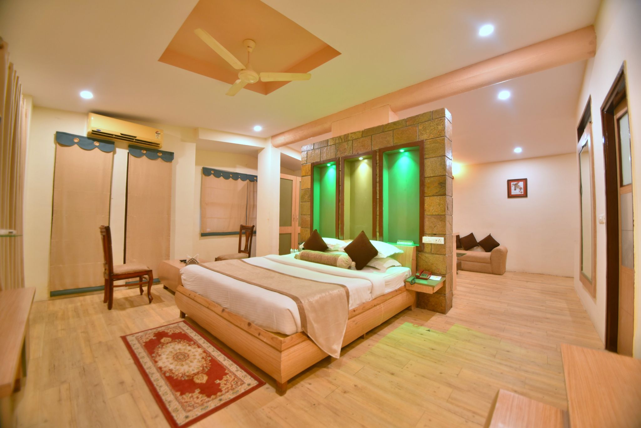 undefined Hotel Royal Embassy 8