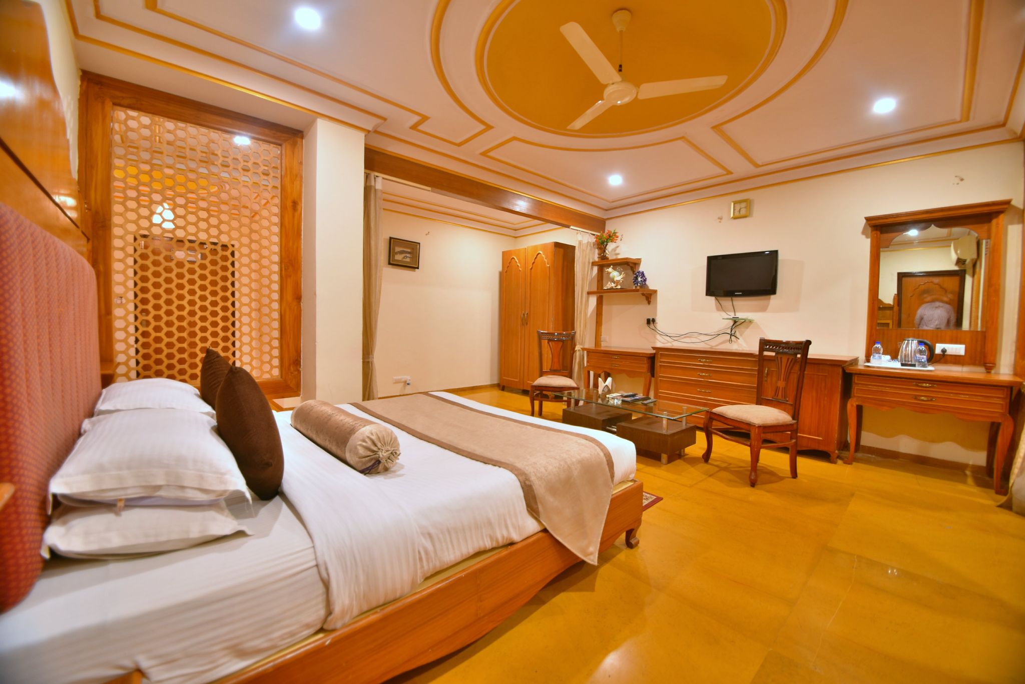 undefined Hotel Royal Embassy 10