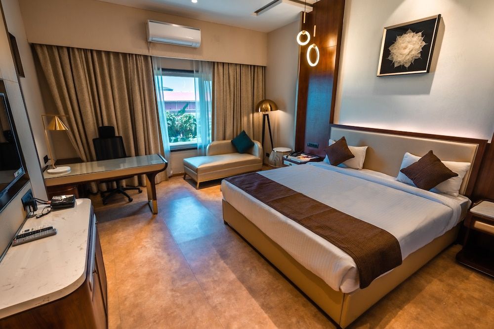 undefined Patrician - Clover 5