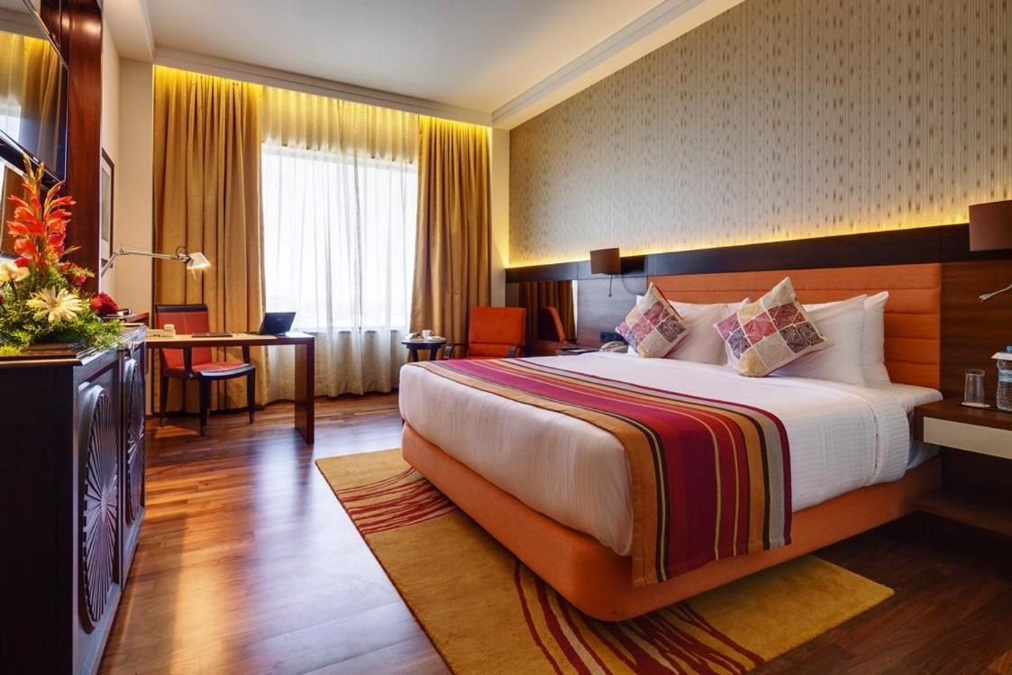 Deluxe Room - 1 Double Bed 36SQM Pool View Free WiFi Shower