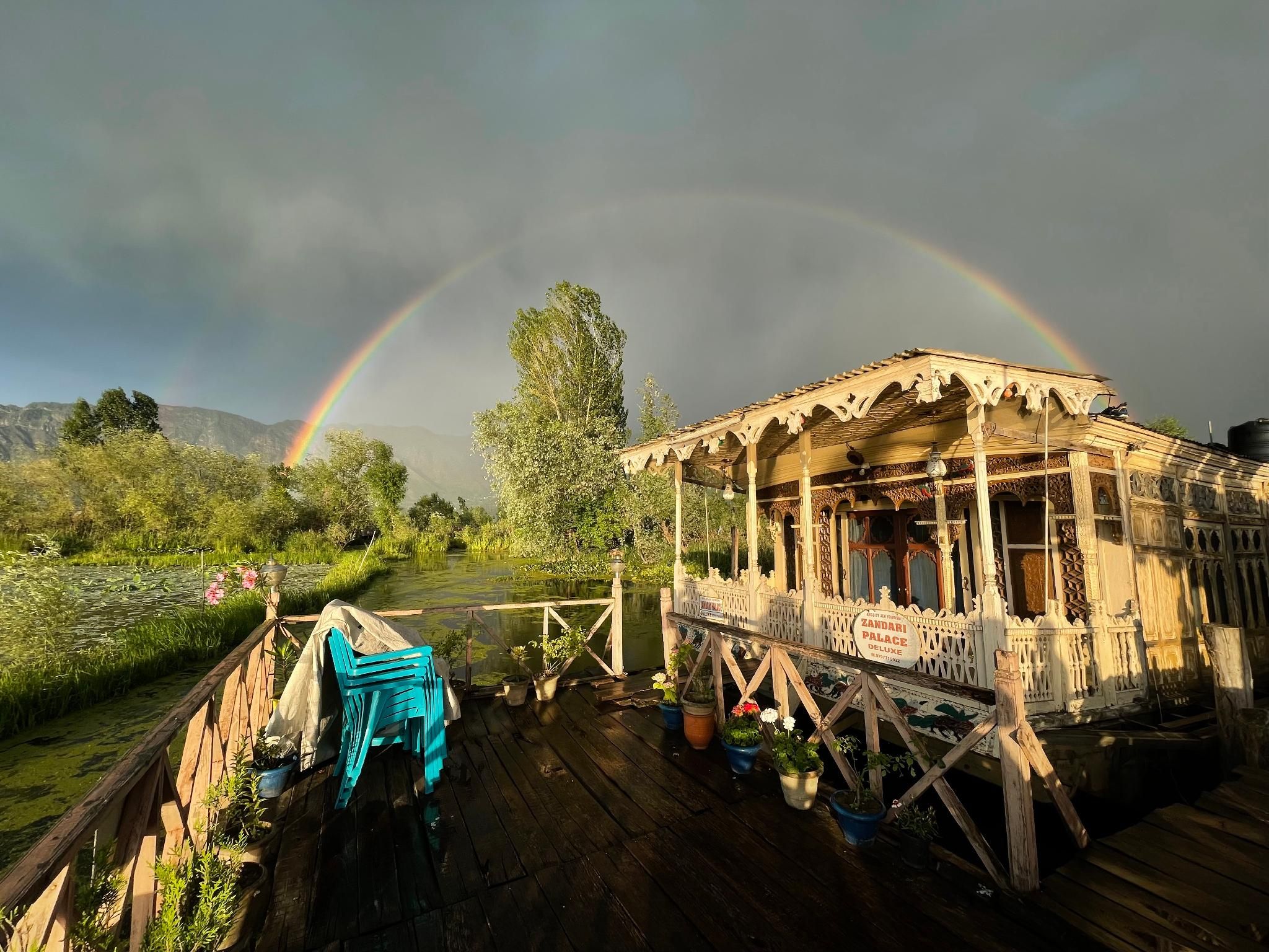 Zaindari Palace Houseboat Standard Room, Multiple Bedrooms, Private Bathroom, Lake View 4