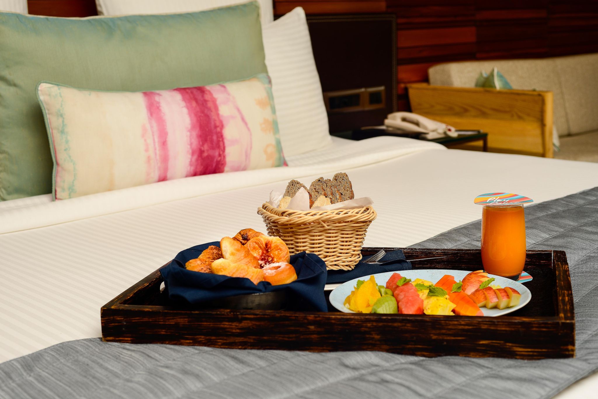 Luxury Room, 1 King Bed