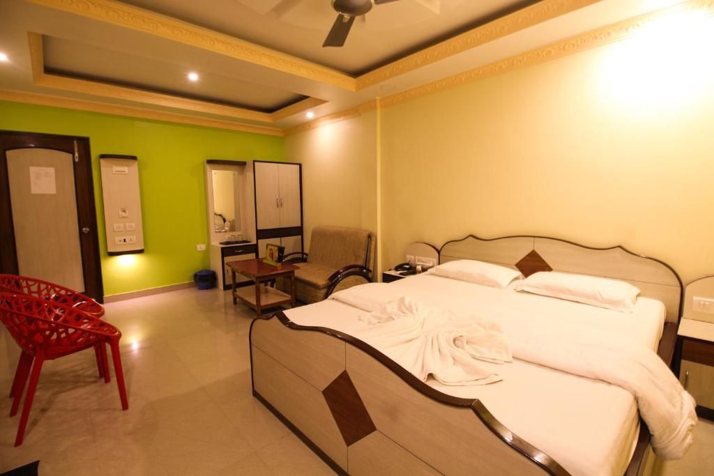 Superior King Room