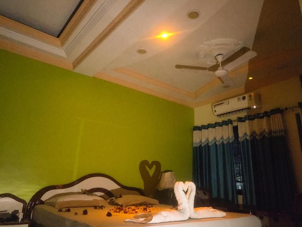 Superior King Room