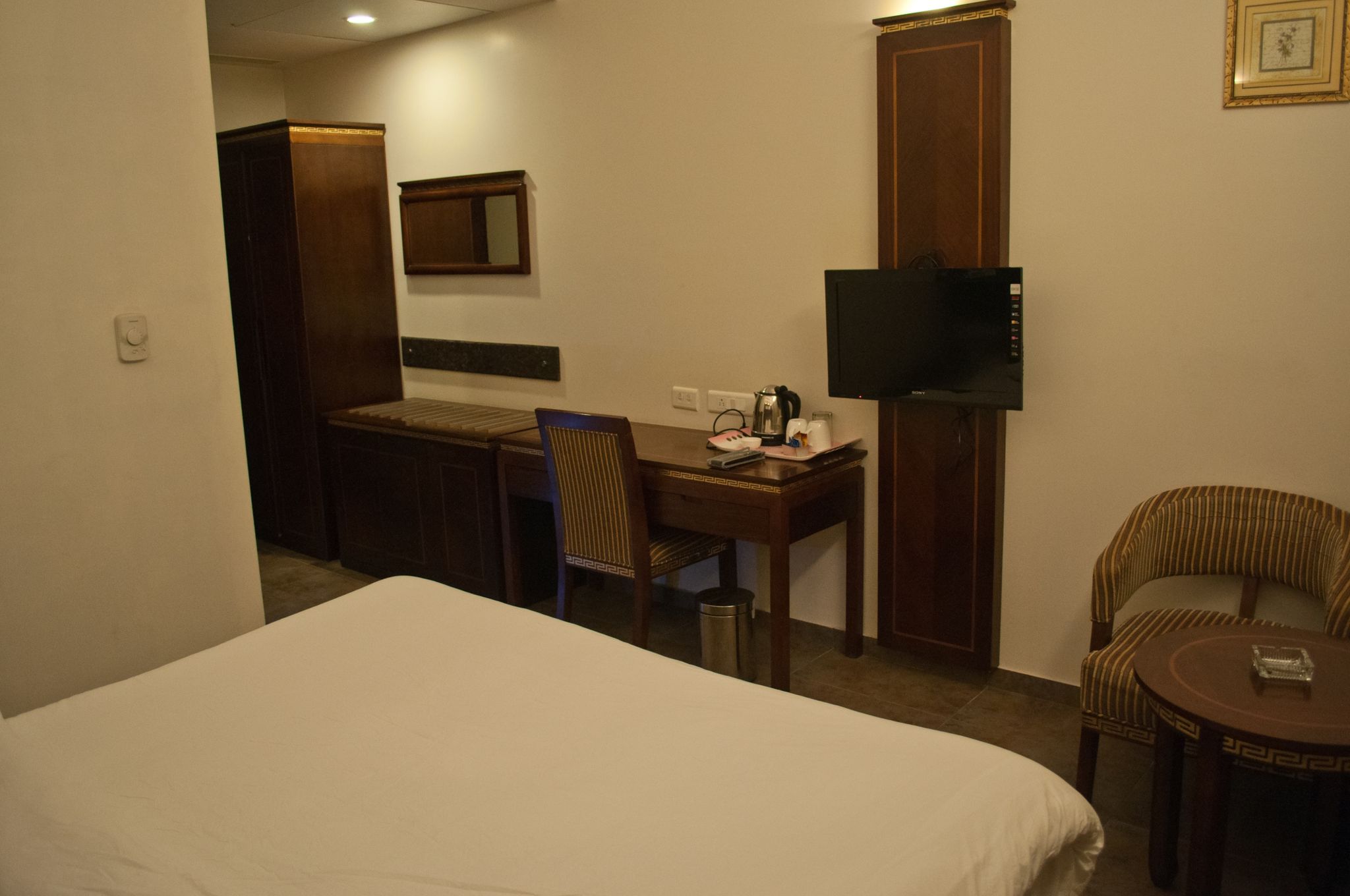 Venky Residency Executive Room 7