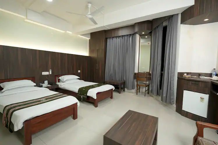 Hotel Regency Double Deluxe Room