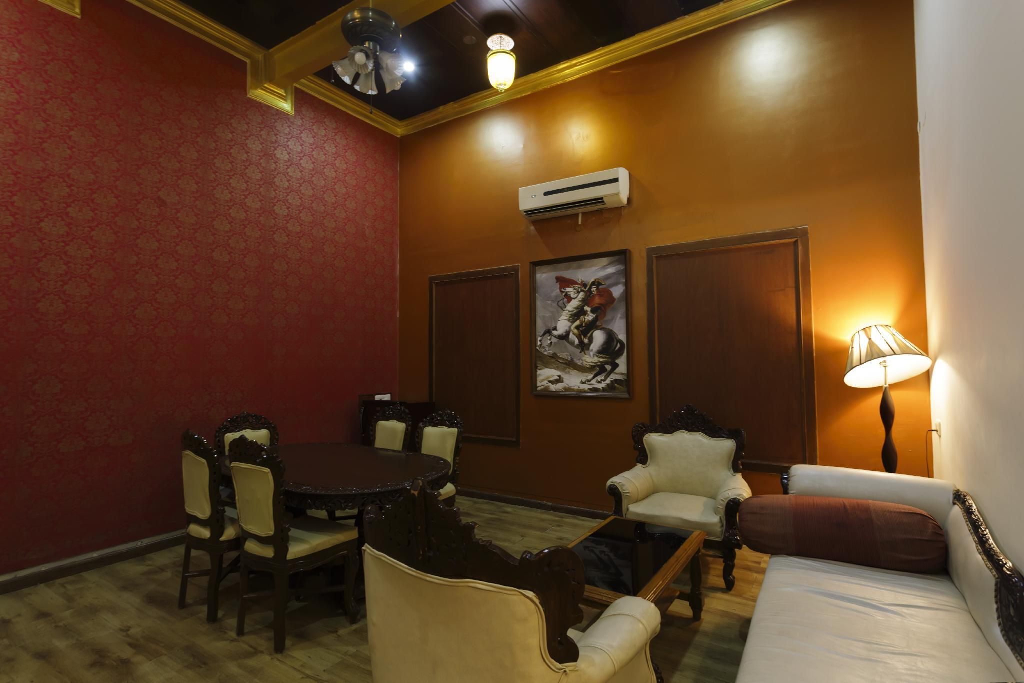 Windsor Suite