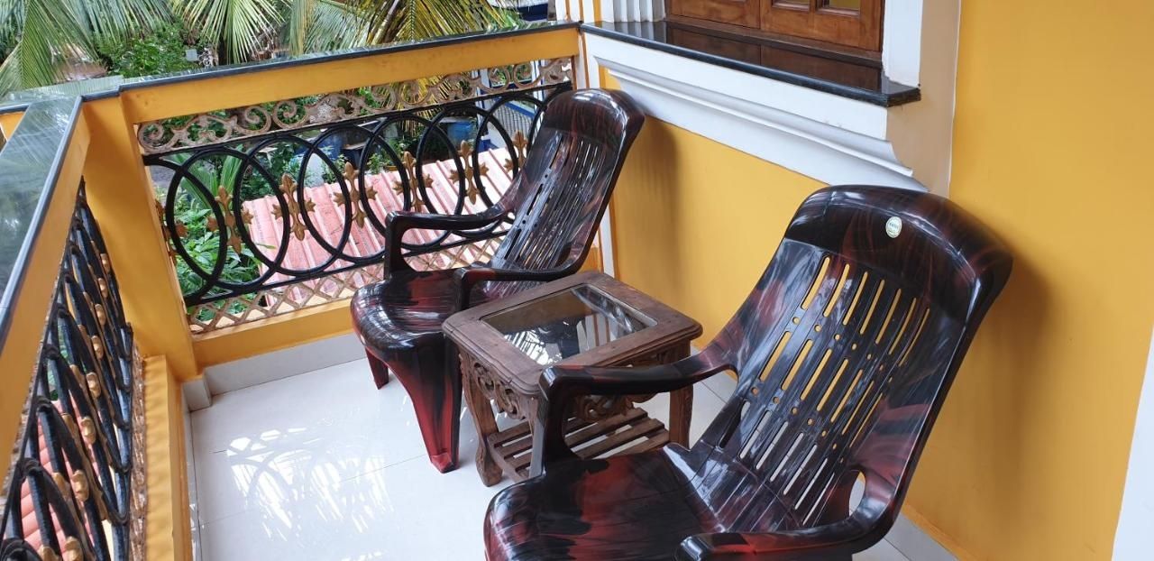 Veronica Resort by the sea Standard A/C Room With Balcony 9