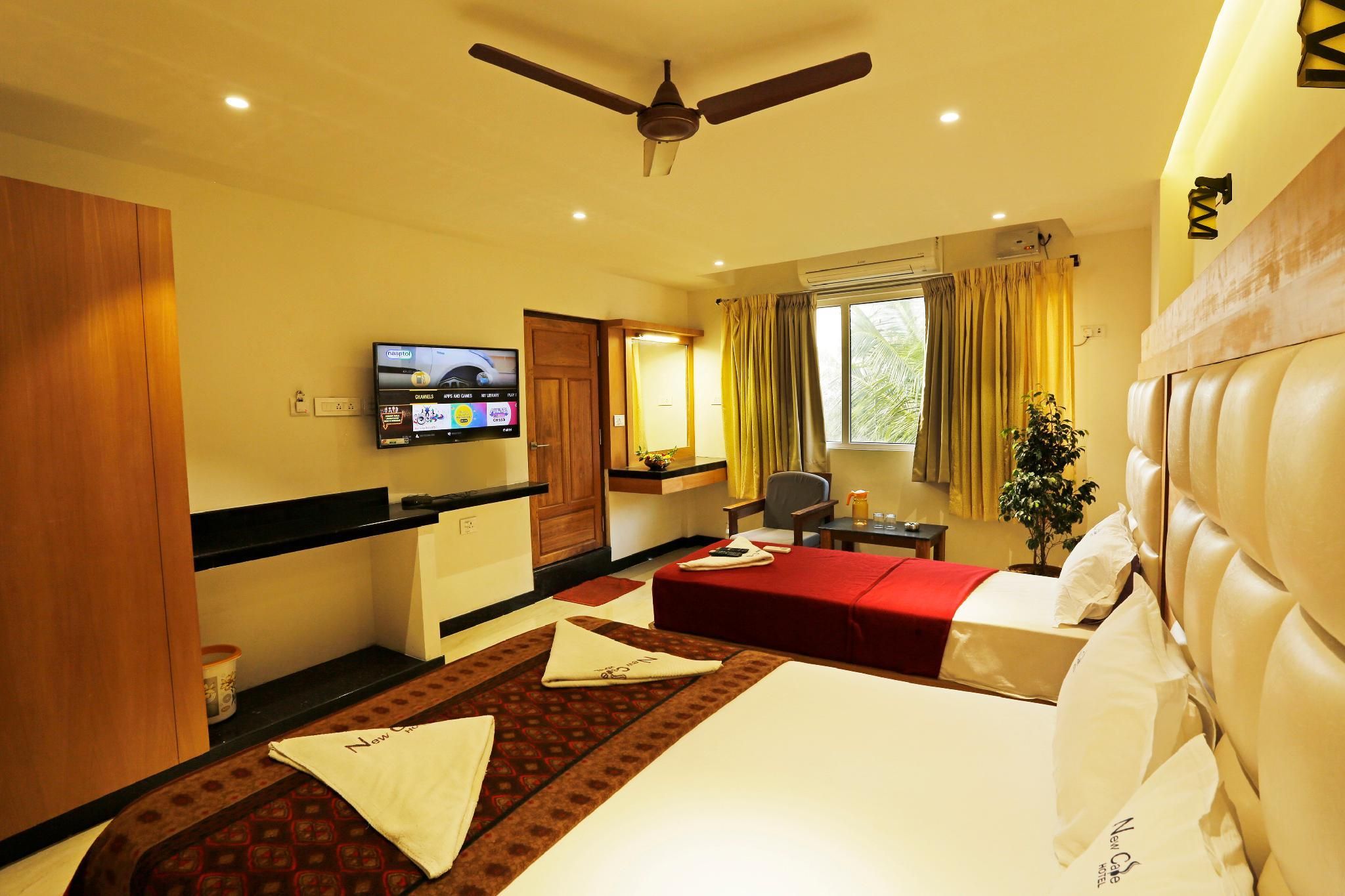 Deluxe Family Six Bedded AC