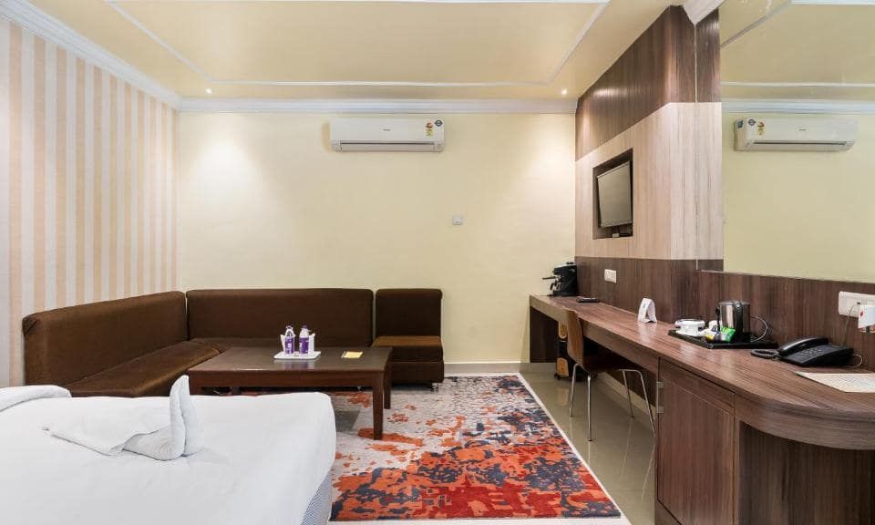 Niranjana Hotel Bodhgaya Deluxe Twin Room 3