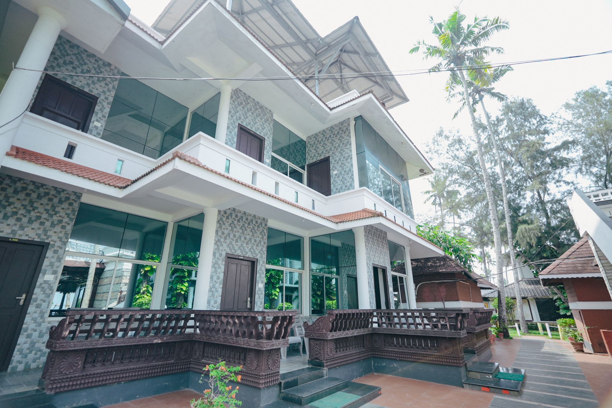 Clafouti Beach Resort Partial Sea View 10