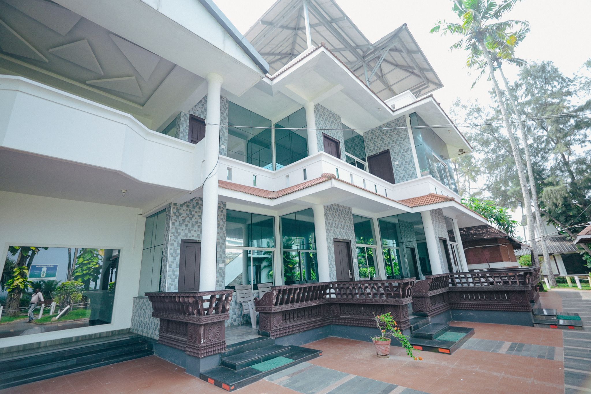 Clafouti Beach Resort Partial Sea View 8