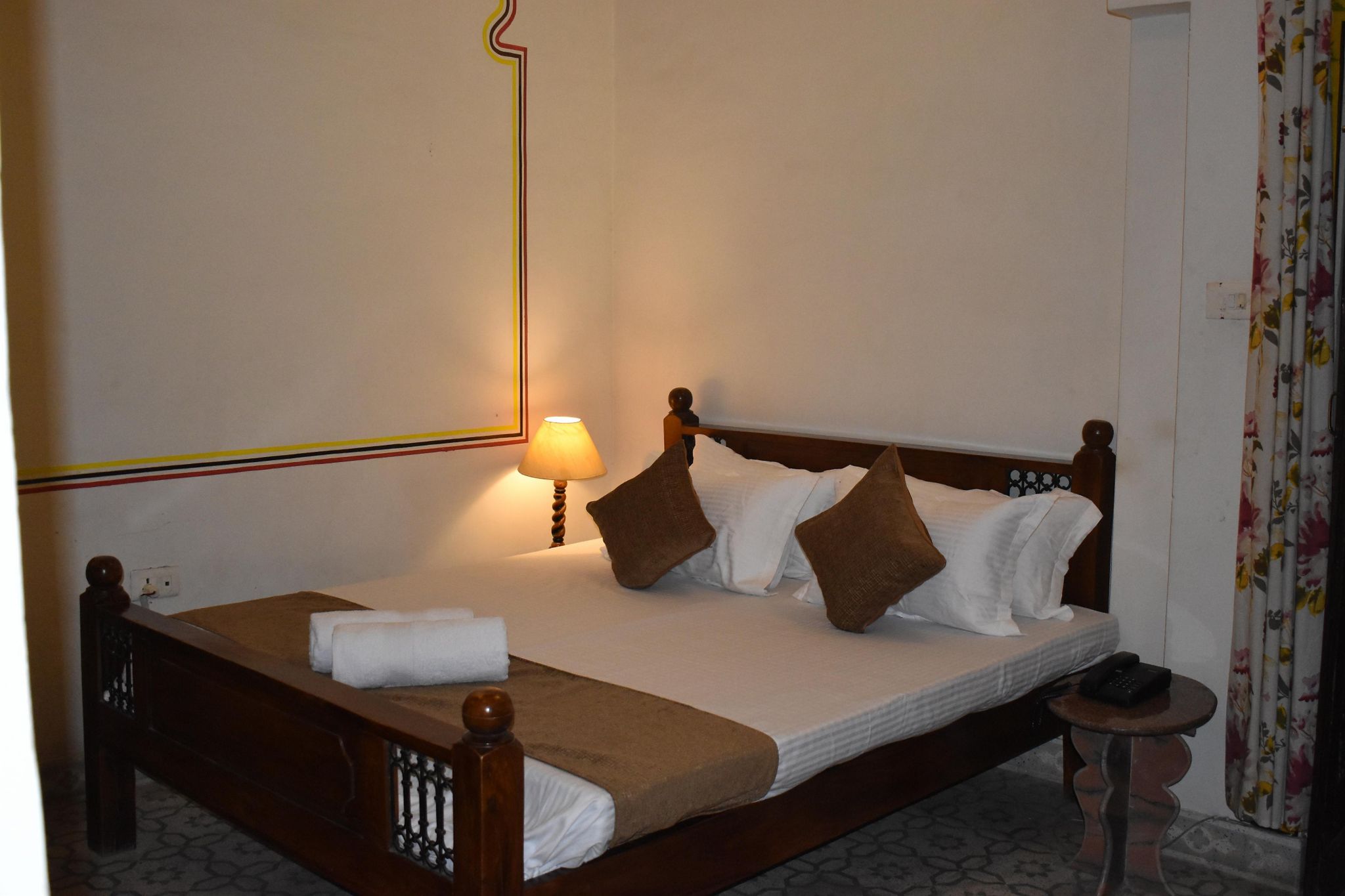 Nawal Sagar Palace Deluxe Room 5
