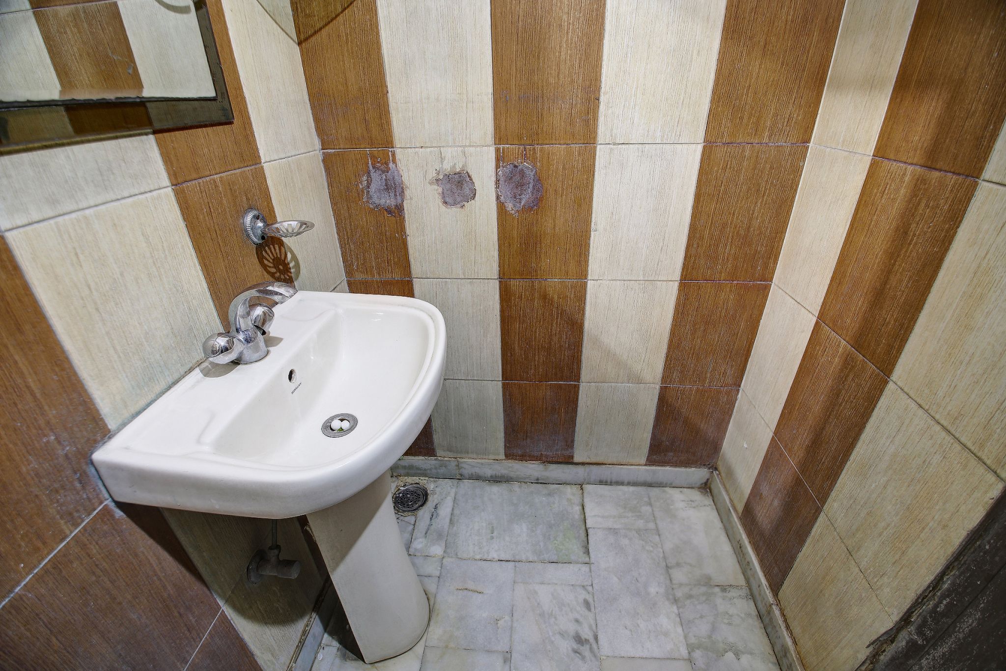 Roopa International Deluxe 5