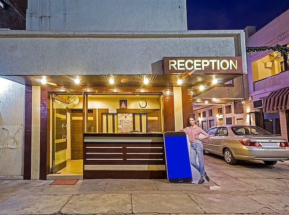 undefined Hotel Palace 10