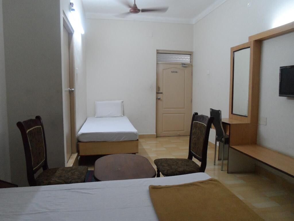 3 Bed Non Ac Room