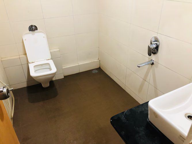 undefined Hotel kartiki 8