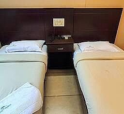 PLEASURE A/C Double OCCUPANCY