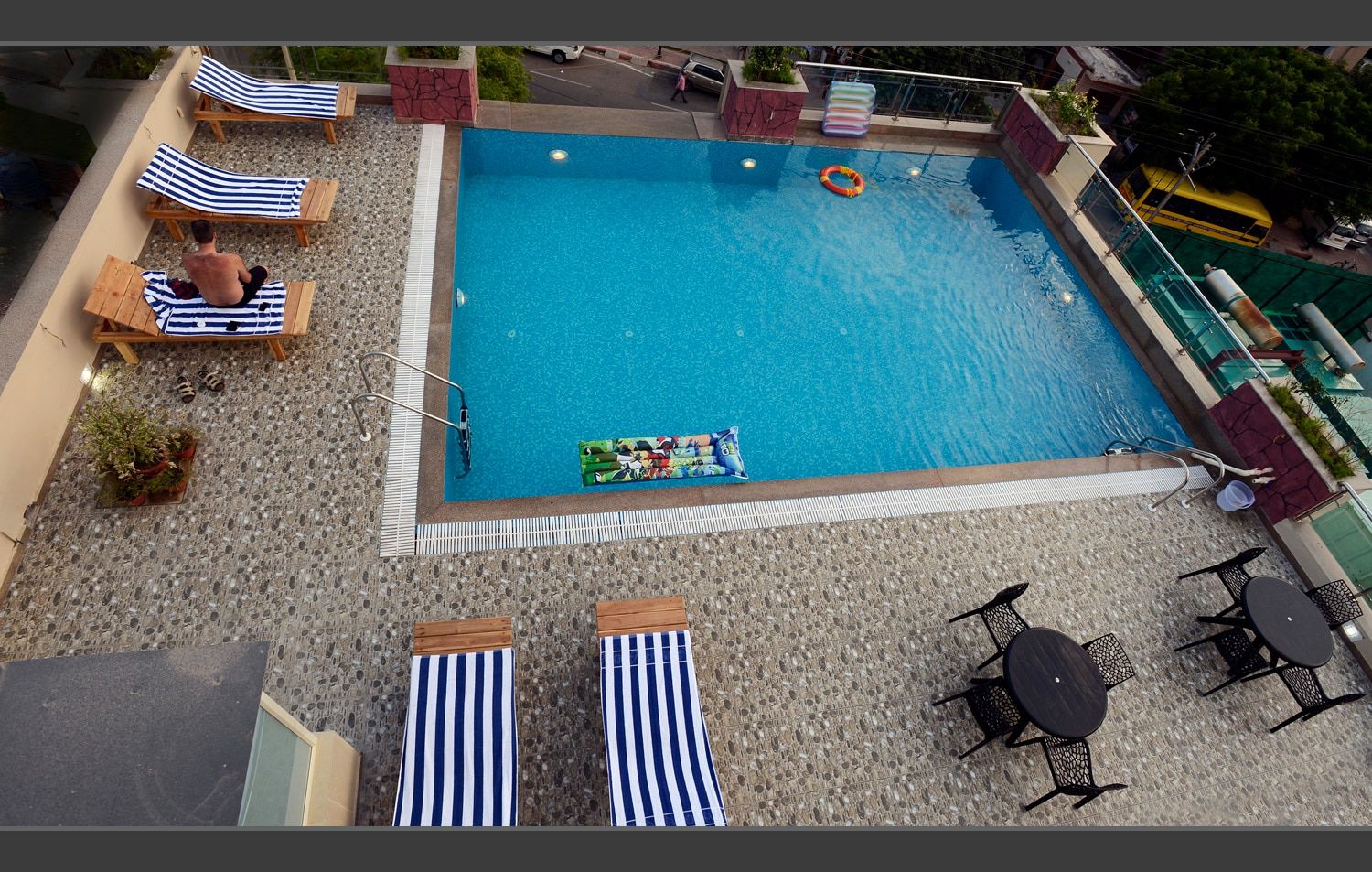 undefined Hotel Atulyaa Taj 5