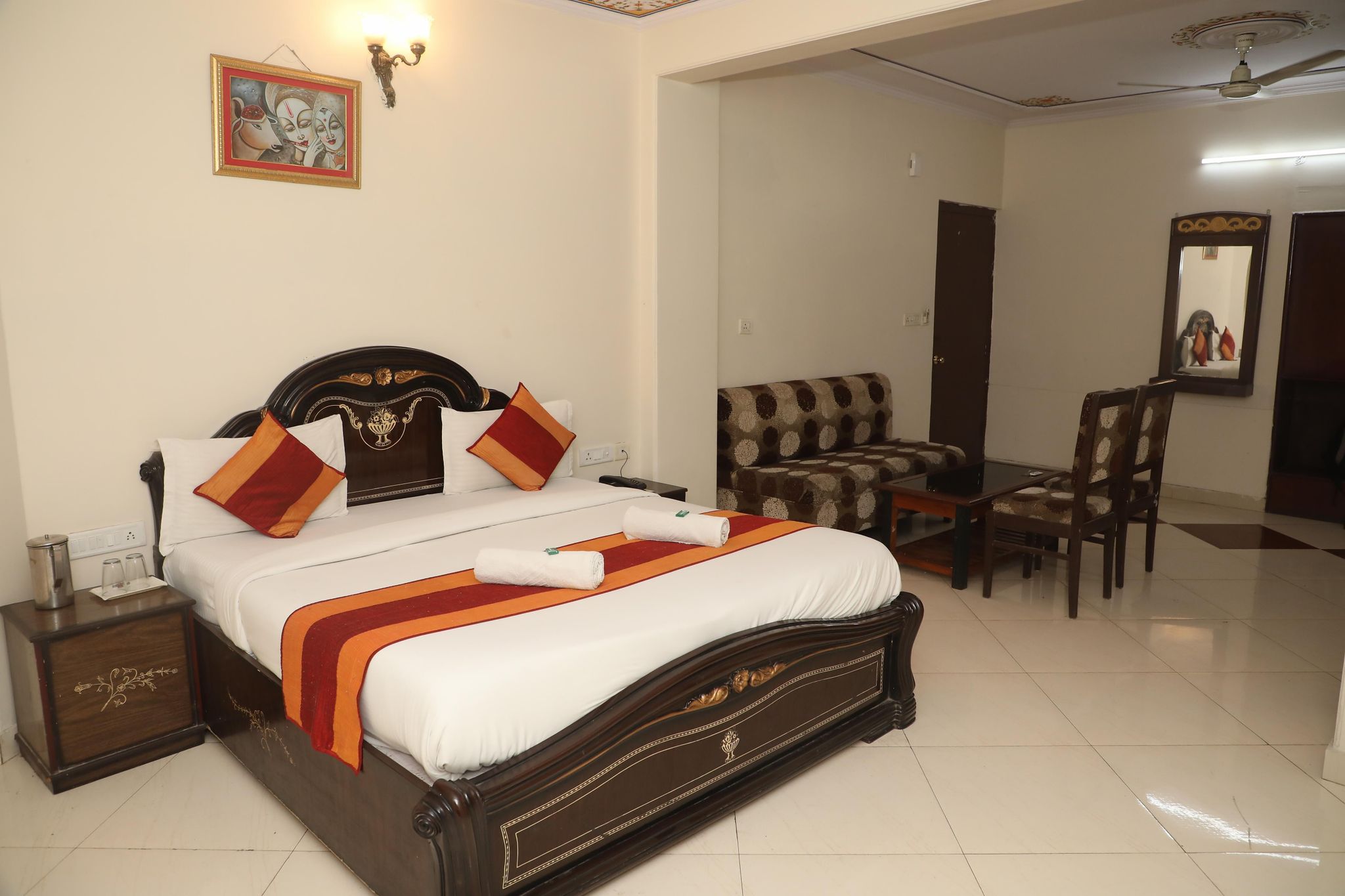 Hotel Heritage Inn