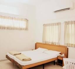 undefined Hotel Srikamal International 5