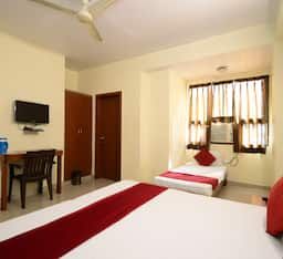 Hotel Ankur Palace Deluxe Room For Three Guest 4