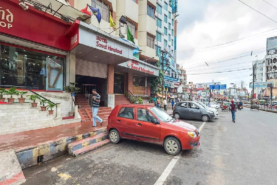 undefined Hotel Samrat International 9