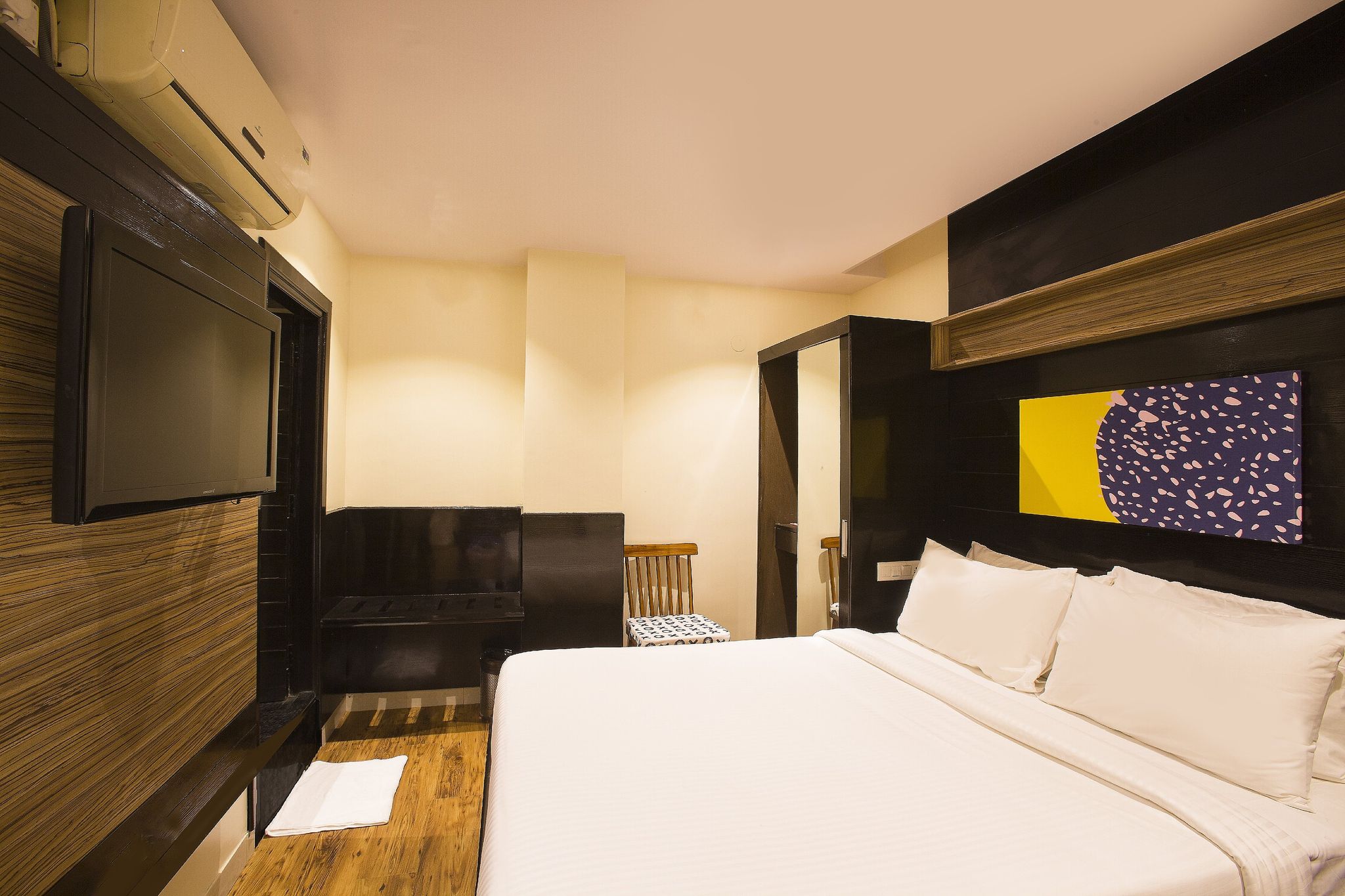 Istay Hotel Rajajinagar I Comfort 6