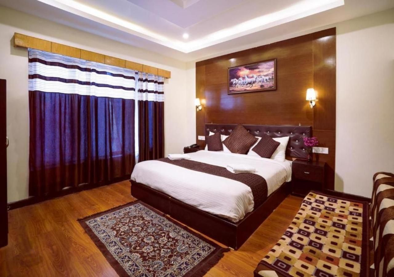Super Deluxe Room