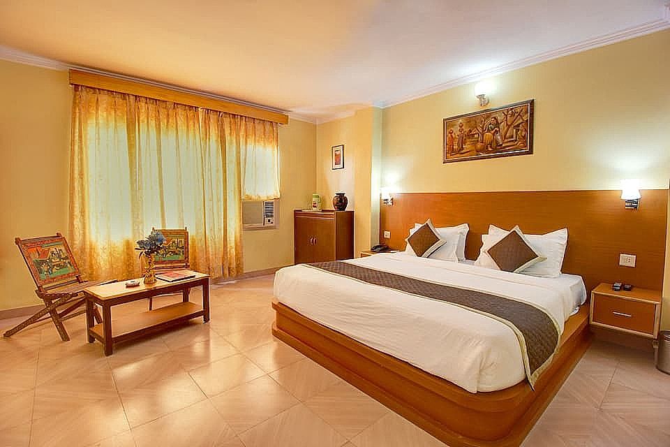 Hotel Jaisingh Palace Deluxe Room 15