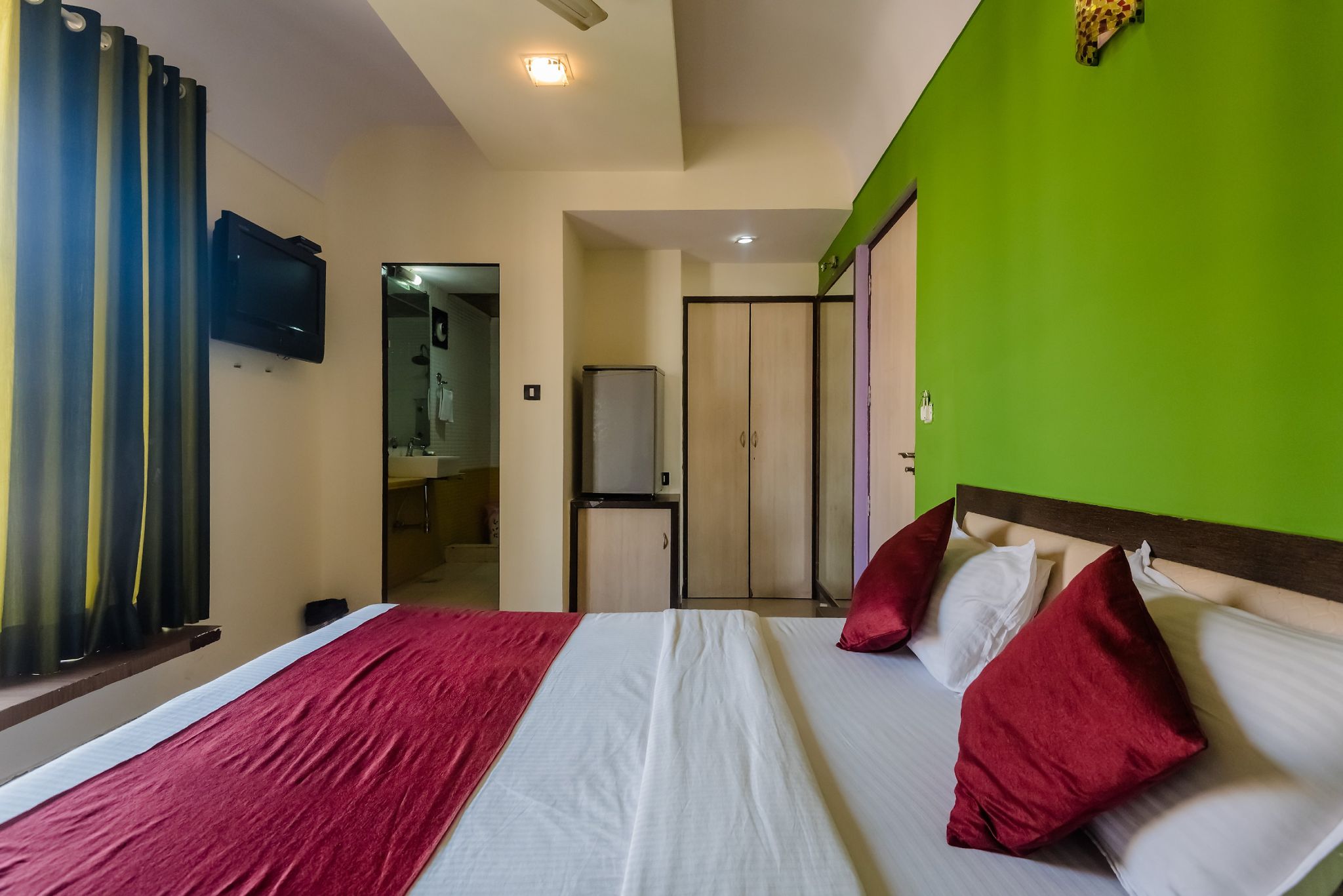 Super Deluxe Room