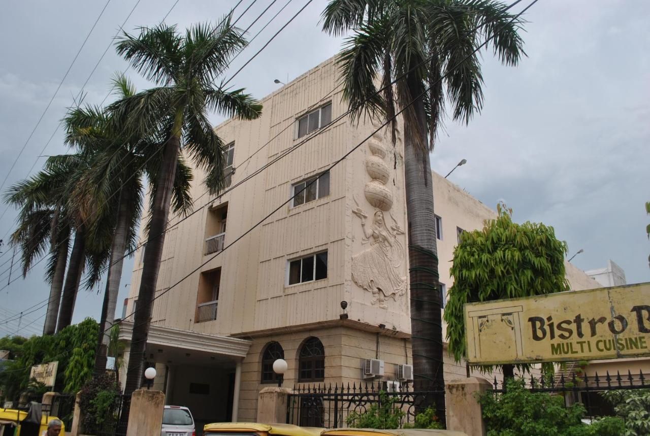 undefined Hotel Diamond 7