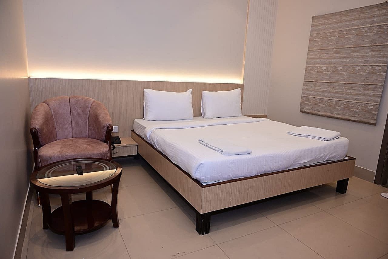 Hotel City Grand Executive Room