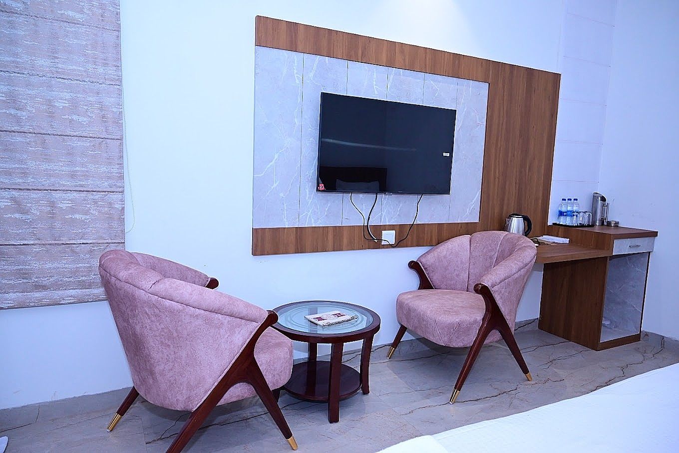 Hotel City Grand Executive Room 5
