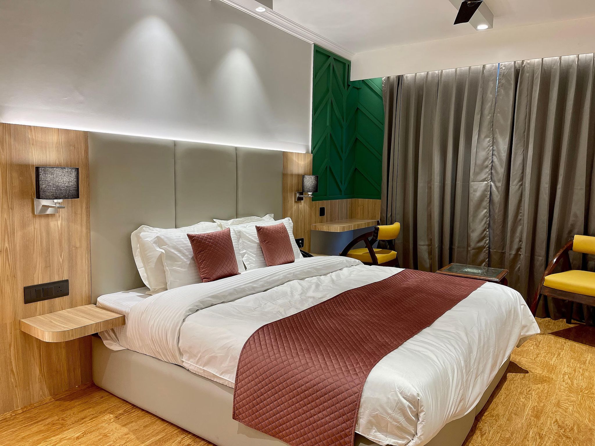 Hotel New Park Deluxe Room Non Ac 2