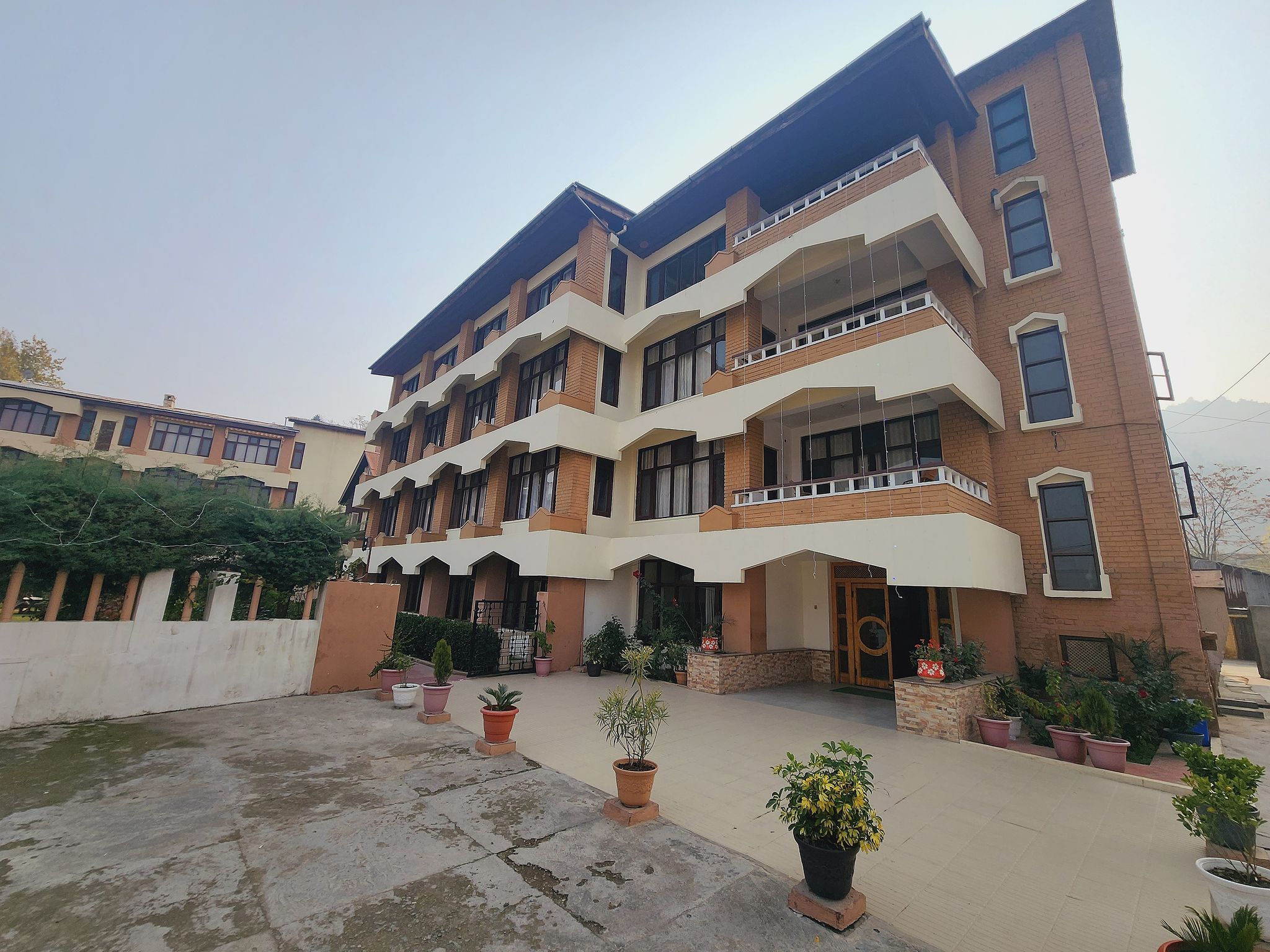 undefined Hotel Nehrus 10