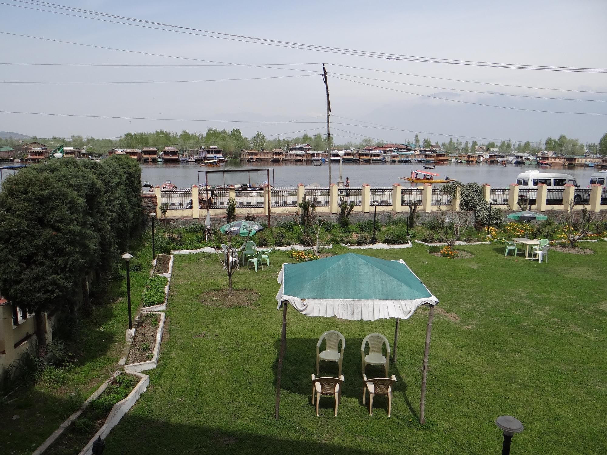 undefined Hotel Nehrus 2