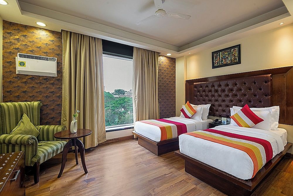 The Grand Orion - Kailash Colony Deluxe Double or Twin Room, City View 21