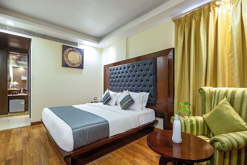 The Grand Orion - Kailash Colony Deluxe Double or Twin Room, City View 12