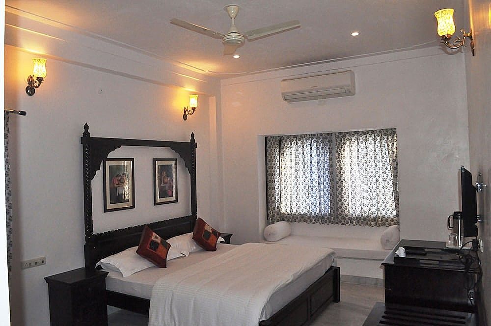 Kotra Haveli Deluxe 23