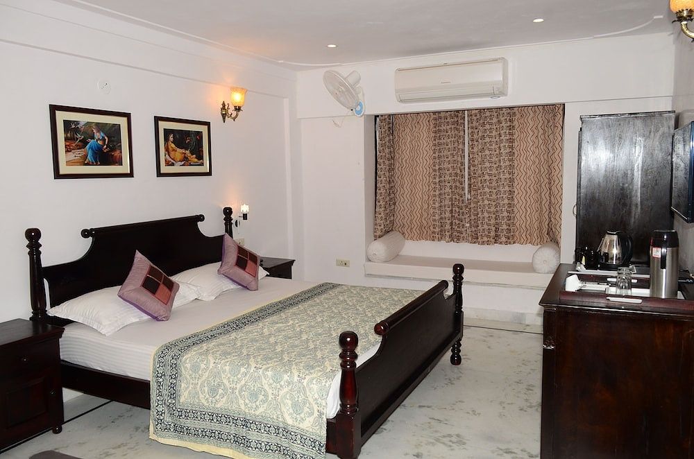 Kotra Haveli Deluxe 24