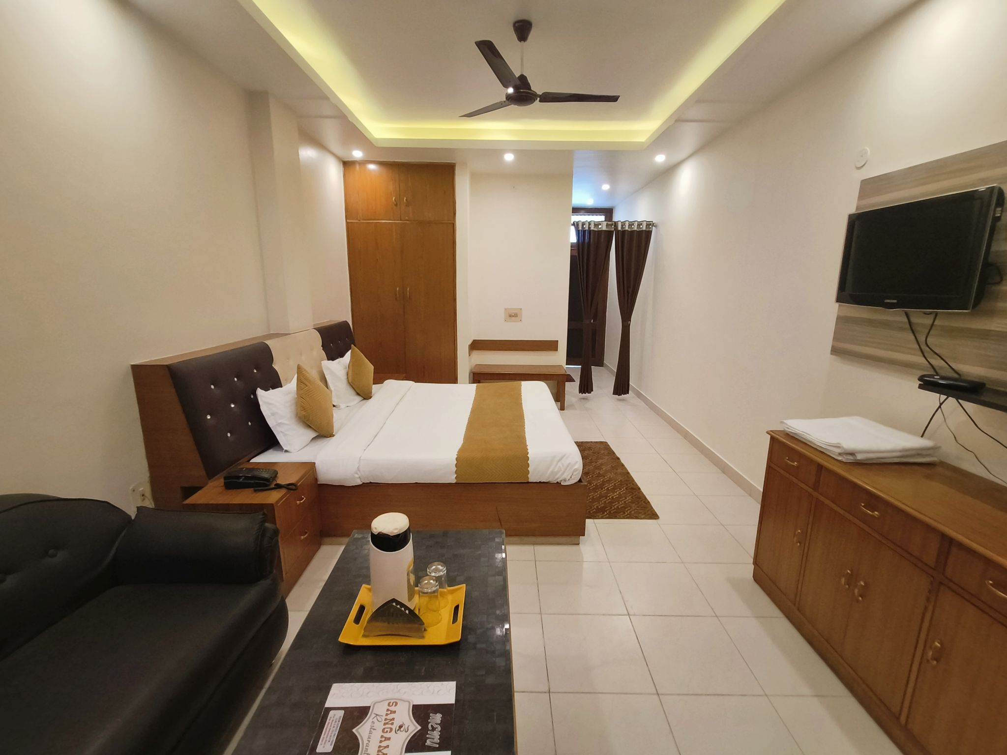 Super Executive Room