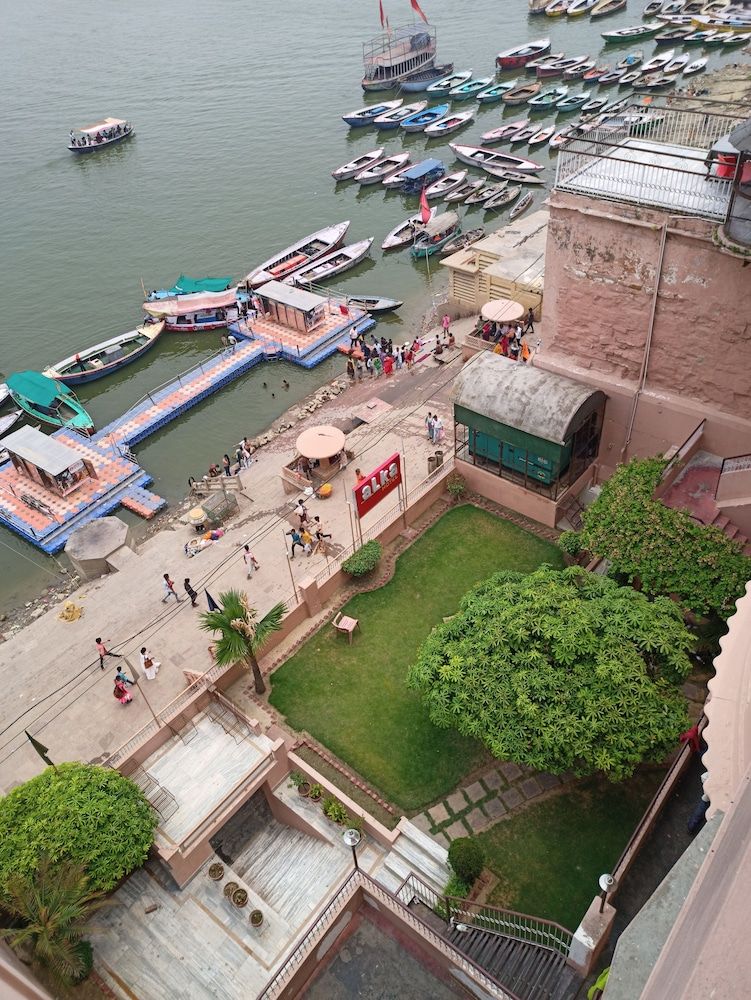 undefined Alka Hotel Varanasi 2