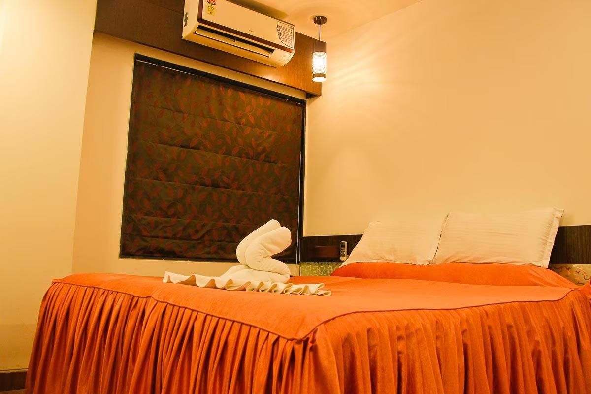 Rajashree Palace Double Room 2
