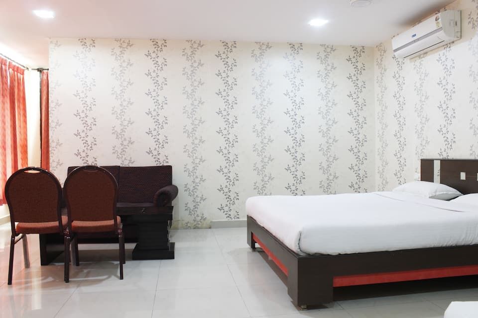 Family A/c With Breakfast