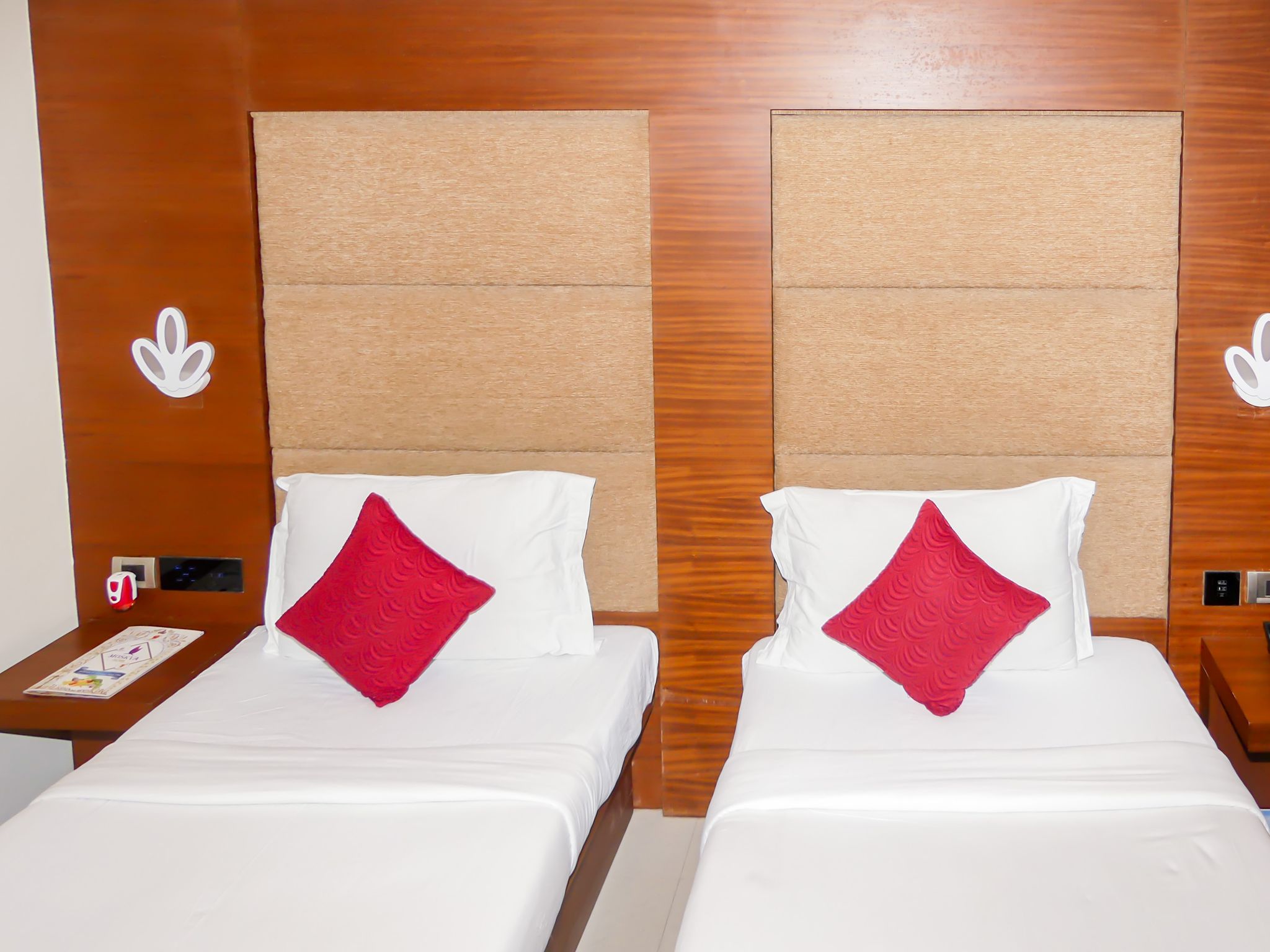 Moskva Hotel Classic Double or Twin Room 2