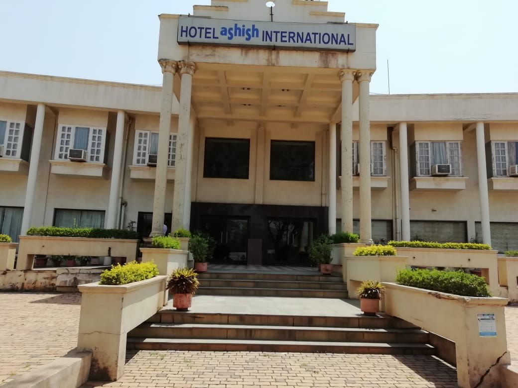 undefined Hotel Ashish  International 4
